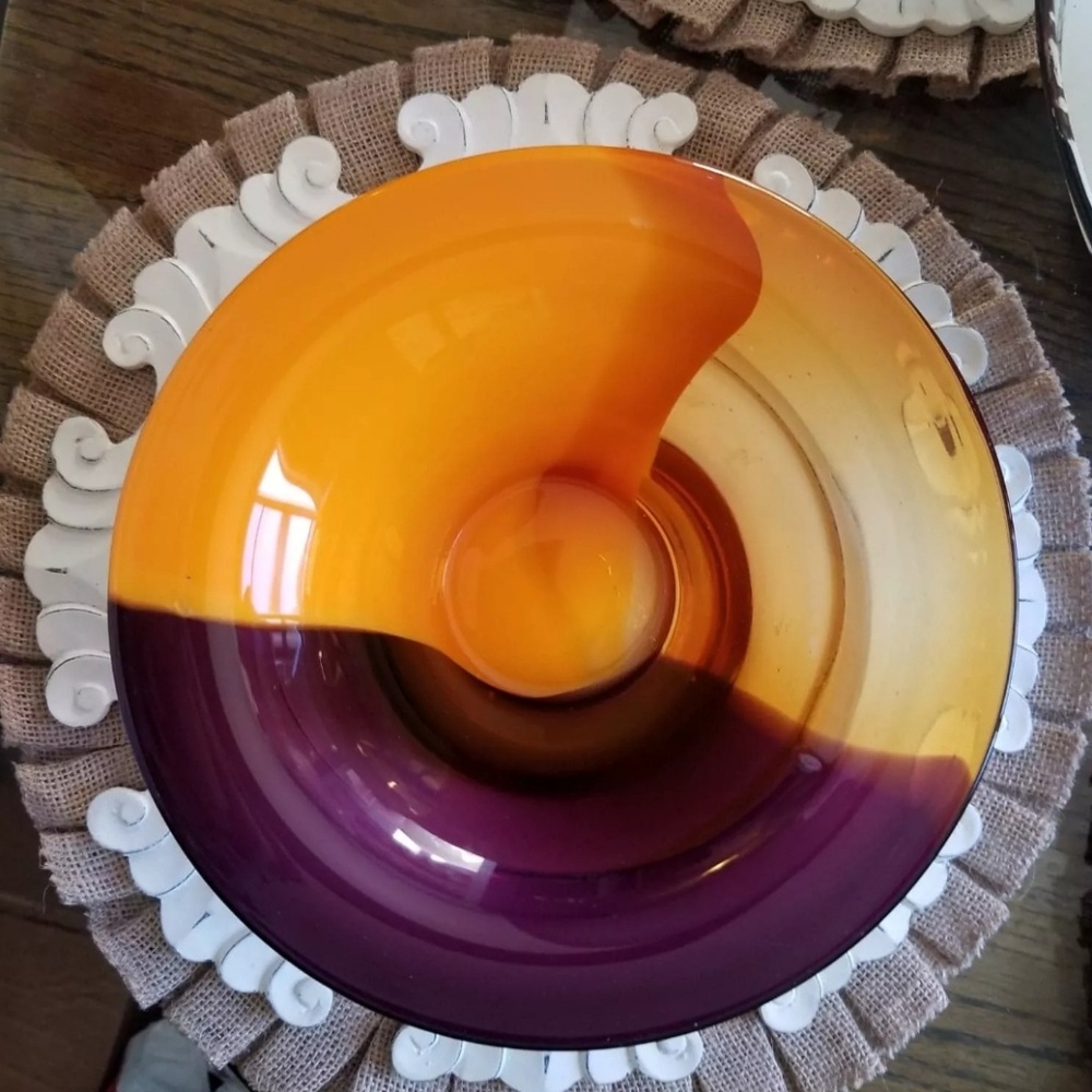 HAND BLOWN GLASS BOWL